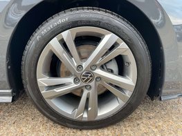 Volkswagen Golf 1.5 Golf R-Line TSI 5dr 14