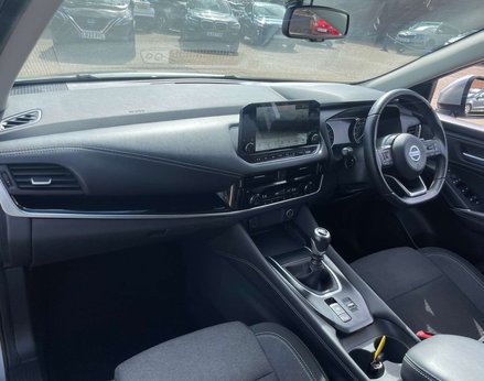 Nissan Qashqai 1.3 Qashqai N-Connecta DiG-T MHEV 5dr 36