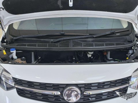 Vauxhall Vivaro 2.0 Turbo D 3100 Dynamic L2 H1 Euro 6 (s/s) 6dr 90