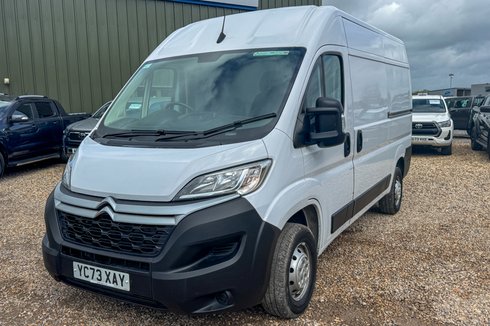 Citroen Relay MWB L2H2 Medium Roof Enterprise 35 Air Con Nav Sensors EURO 6