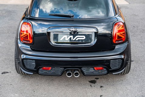 Mini Hatch 2.0 John Cooper Works Auto 3dr 51