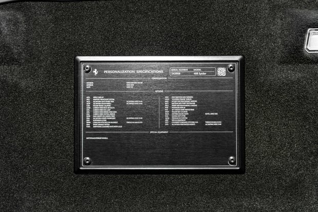 Ferrari 488 SPIDER. CARBON INTERIOR. PASSENGER DISPLAY. LIFT. CARPLAY. FRONT END PPF. 5