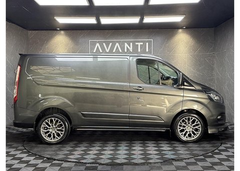 Ford Transit Custom 2.0 280 EcoBlue Limited Panel Van 5dr Diesel Manual L1 H1 Euro 6 (s/s) (130 9