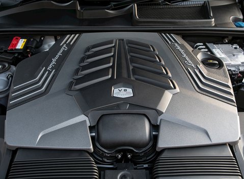 Lamborghini Urus 27
