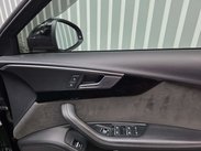 Audi RS4 2.9 TFSI V6 Sport Edition Estate 5dr Petrol Tiptronic quattro Euro 6 (s/s) 25