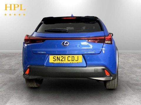 Lexus Ux 2.0 250h Takumi SUV 5dr Petrol Hybrid E-CVT Euro 6 (s/s) (184 ps) 6