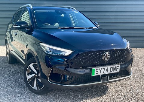 MG ZS EV 51kWh TROPHY CONNECT 1