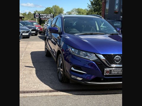 Nissan Qashqai 1.3 Qashqai N-Connecta DiG-T 5dr 31
