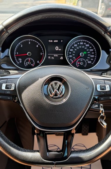 Volkswagen Golf GT TDI BMT DSG - £35 TAX -DYNAUDIO -APPLE CARPLAY -CAMBELT & DSG 