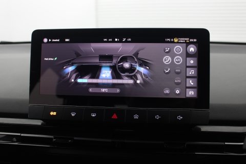MG MG4 5dr 150kW SE EV Long Range Electric Auto 12