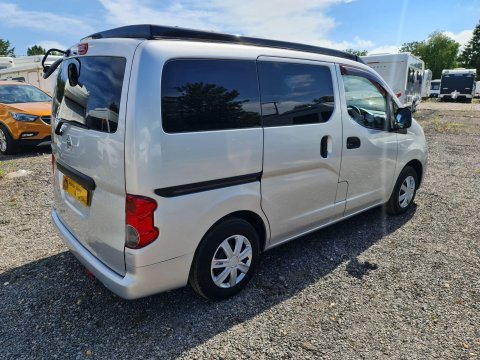 Nissan NV200 Hertford Campers 38