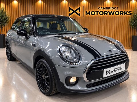 Mini Clubman COOPER BLACK 1