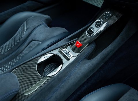 Ferrari F12 Berlinetta 21