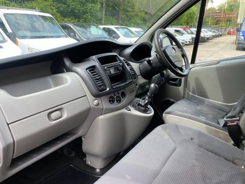 Vauxhall Vivaro 2.0 2700 CDTi FWD L1 4dr 33