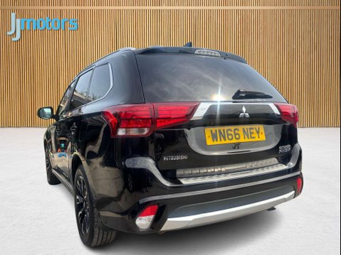 Mitsubishi Outlander 2.0h 12kWh GX4h SUV 5dr Petrol Plug-in Hybrid CVT 4WD Euro 6 (s/s) (200 ps) 48