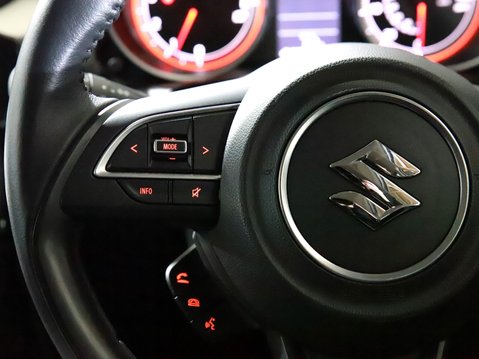 Suzuki Swift 1.0 Boosterjet SZ-T 5dr 28