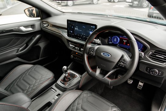 Ford Focus ST-LINE X