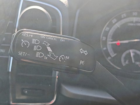 Skoda Karoq SE TDI SCR DSG 23