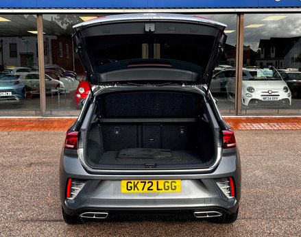 Volkswagen T-Roc 1.5 T-Roc R-Line TSI Semi-Auto 5dr 73