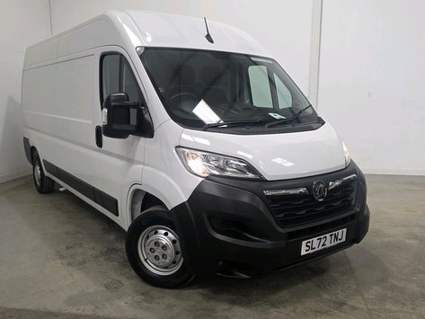 Vauxhall Movano Vauxhall Movano 3500 L3 Diesel FWD 2.2 Turbo D 140ps H2 Dynamic Van