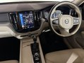 Volvo XC60 D4 MOMENTUM AWD 12