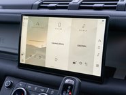 Land Rover Defender D300 X-Dynamic HSE 16