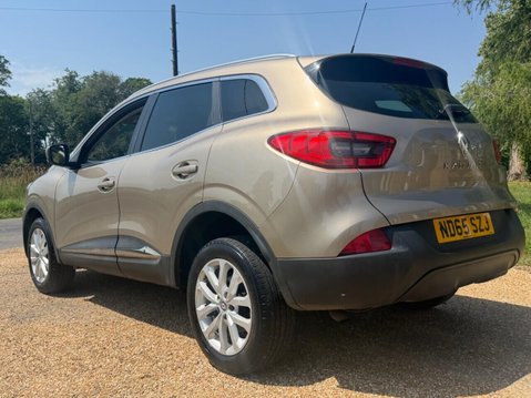 Renault Kadjar 1.2 TCe Dynamique Nav SUV 5dr Petrol Manual Euro 6 (s/s) (130 ps) 7