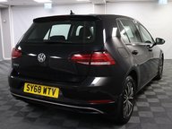 Volkswagen Golf SE NAVIGATION TDI 11