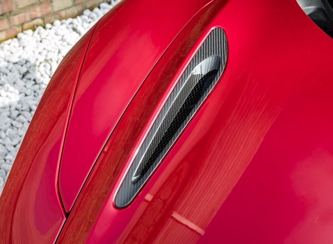 McLaren 720S Performance 22