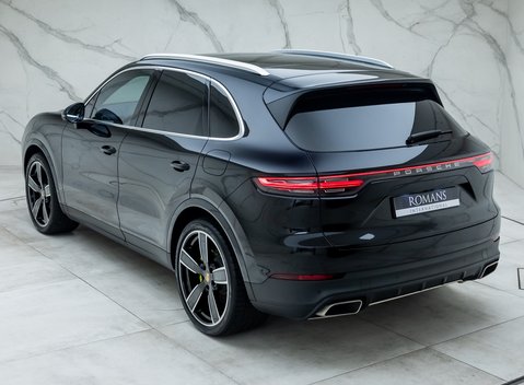 Porsche Cayenne V6 E-Hybrid 9