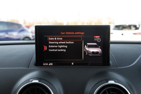 Audi A3 TFSI SE TECHNIK 22