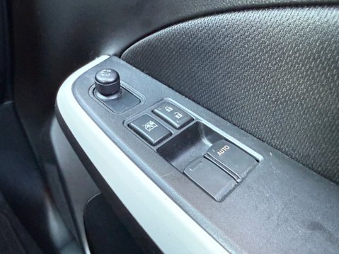 Suzuki Swift SZ-L DUALJET MHEV 28