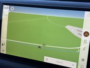 Land Rover Defender 90 D300 Hard Top X-Dynamic HSE - Air Suspension 16