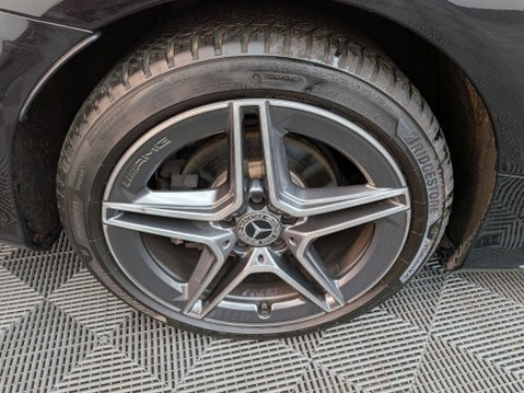 Mercedes-Benz C Class 2.0 C300d AMG Line (Premium) G-Tronic+ Euro 6 (s/s) 2dr 29