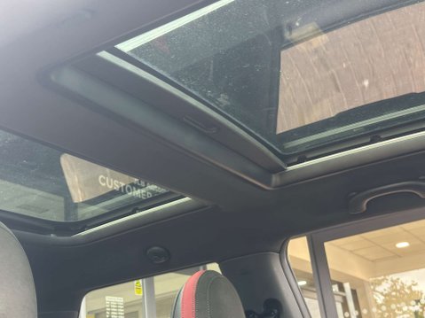 Mini Hatch 2.0 John Cooper Works 3dr 24