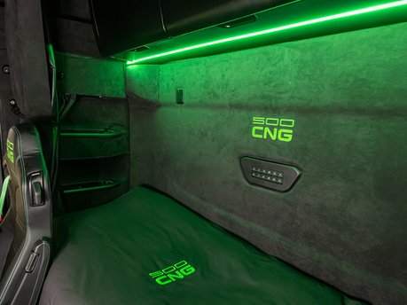 Introducing the IVECO S-Way 500 CNG 6×2 – A Force of Nature 7