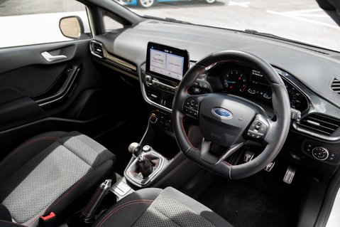 Ford Fiesta ST-LINE 4