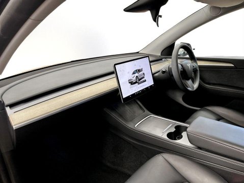 Tesla Model Y (Dual Motor) Long Range SUV 5dr Electric Auto 4WDE (384 bhp) 15