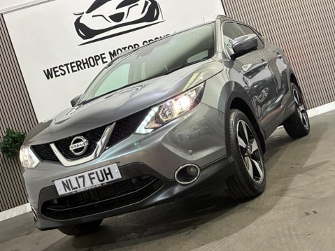 Nissan Qashqai 1.2 DIG-T N-Connecta 2WD Euro 6 (s/s) 5dr 9