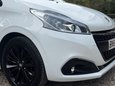Peugeot 208 1.2 PureTech Black Edition Euro 6 3dr 29