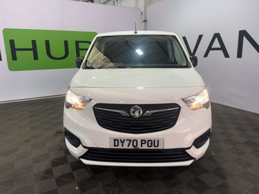 Vauxhall Combo 2300 1.5 SportIVE TD S/S 1