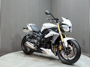 Triumph Street Triple 2013 ONLY 13K STUNNING EXAMPLE NEW MOT WARRANTY 3
