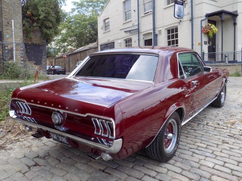Ford Mustang 289 Hardtop Coupe 14