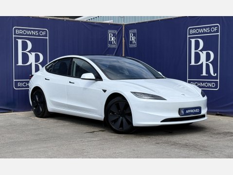 Tesla Model 3 Saloon 4dr Electric Auto RWD (208 ps) 1