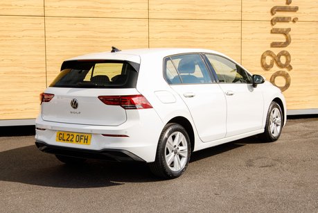 Volkswagen Golf LIFE TSI