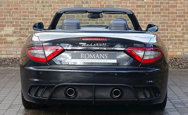 Maserati Grancabrio MC 14