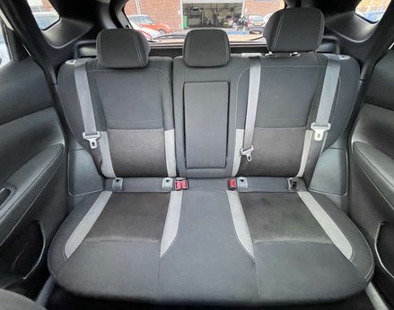 Nissan Qashqai 1.3 Qashqai N-Connecta DiG-T 5dr 60