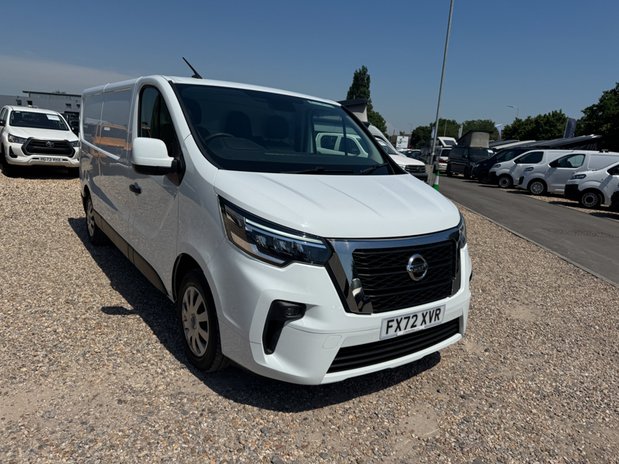 Nissan Primastar LWB L2H1 Low Roof Acenta 300 Air Con Cruise EURO 6 NO VAT 4