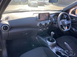 Nissan Juke 1.0 Juke Acenta DiG-T 5dr 28
