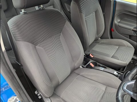 Ford Fiesta 1.25 Zetec Euro 5 5dr 10
